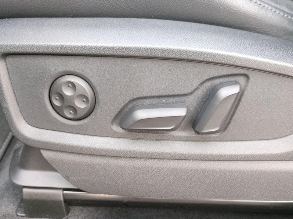 Audi Q5 40TDI quattro S tronic - foto 11