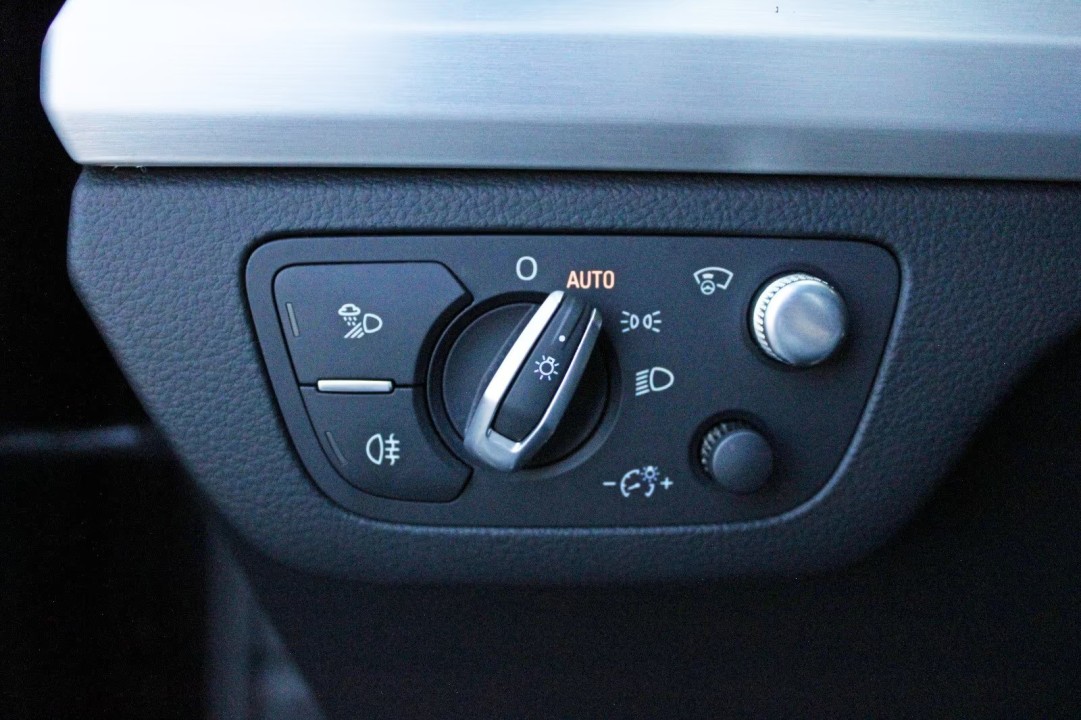 Audi Q5 50TDI quattro tiptronic S-Line - foto 18