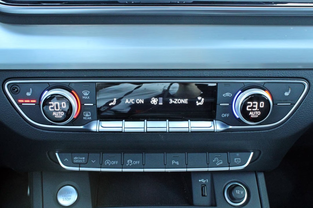 Audi Q5 50TDI quattro tiptronic S-Line - foto 14