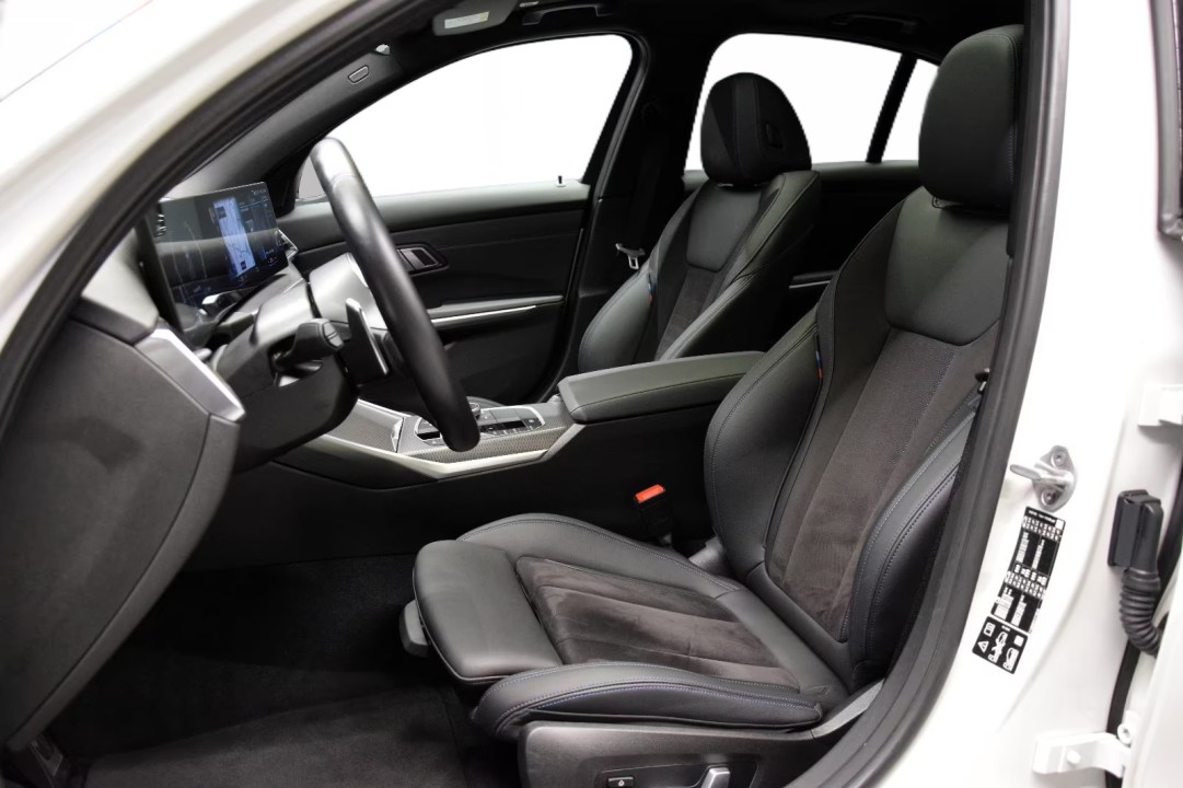 BMW Seria 3 320i xDrive M-Sport - foto 9