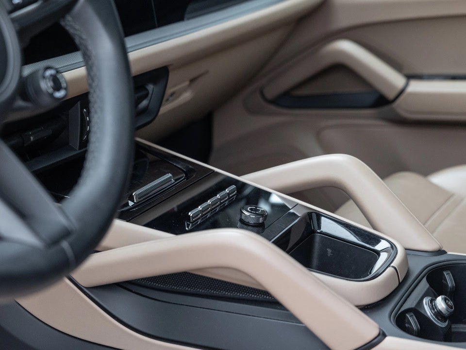 Porsche Cayenne E-Hybrid - foto 14