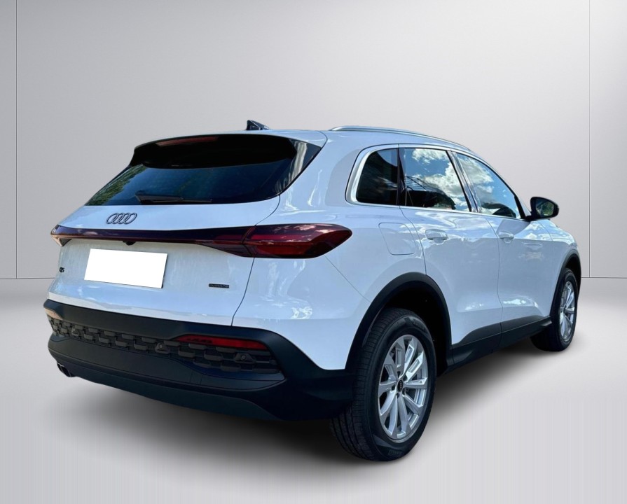 Audi Q5 40TFSI S tronic (3)
