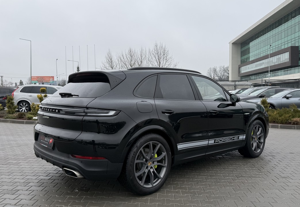 Porsche Cayenne E-Hybrid (3)