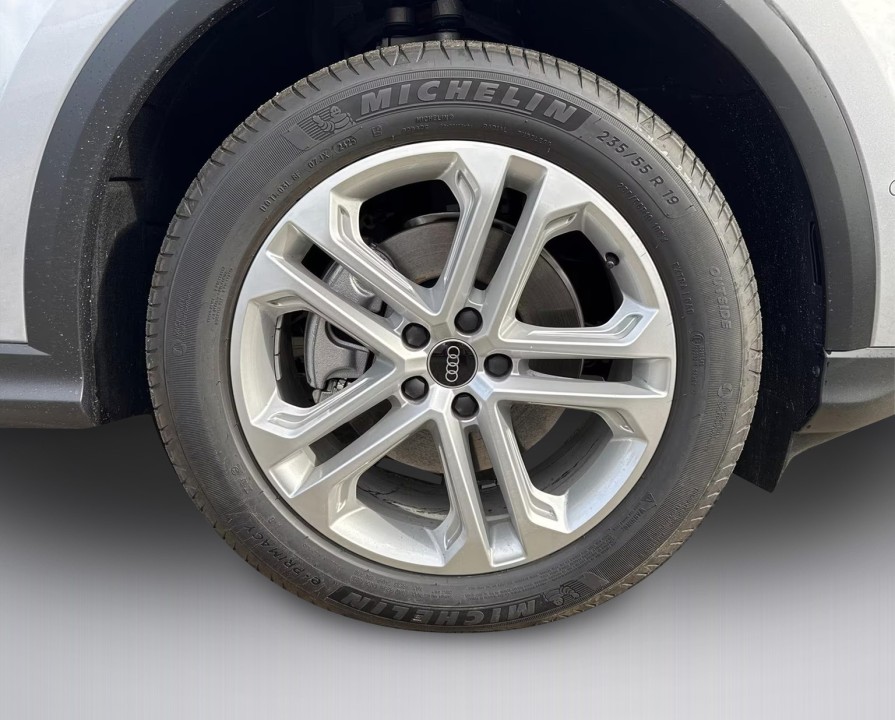 Audi Q5 40TFSI S tronic - foto 35