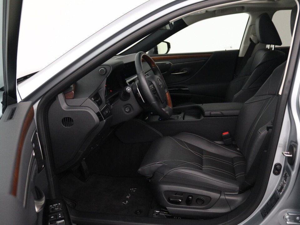 Lexus Seria ES 300h Executive Line - foto 9
