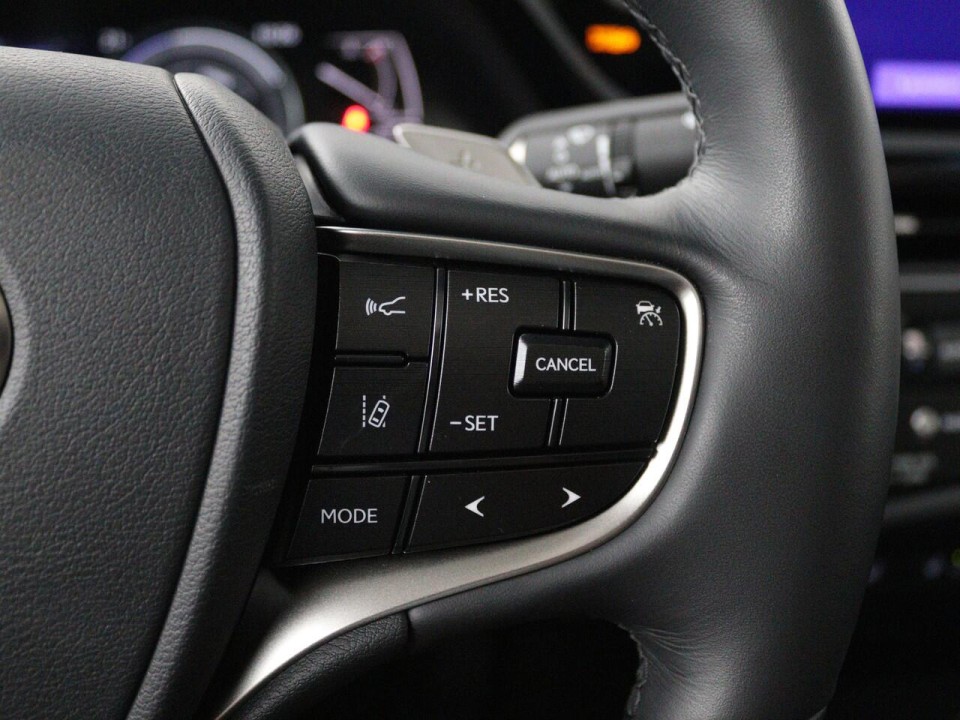 Lexus Seria ES 300h Executive Line - foto 11