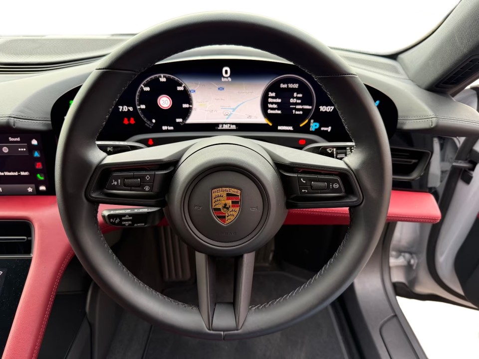 Porsche Taycan - foto 7