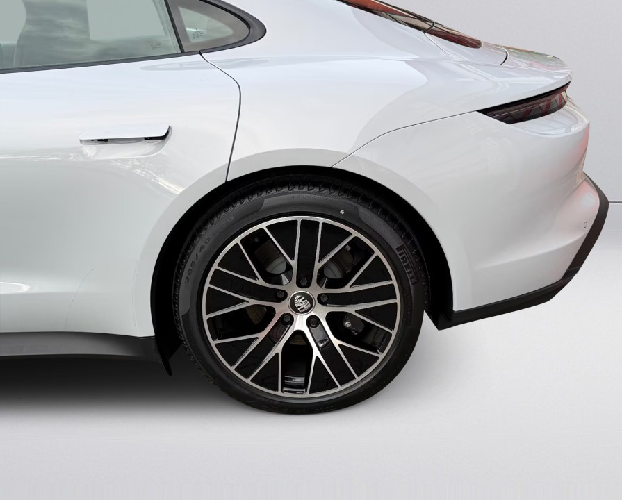 Porsche Taycan - foto 25
