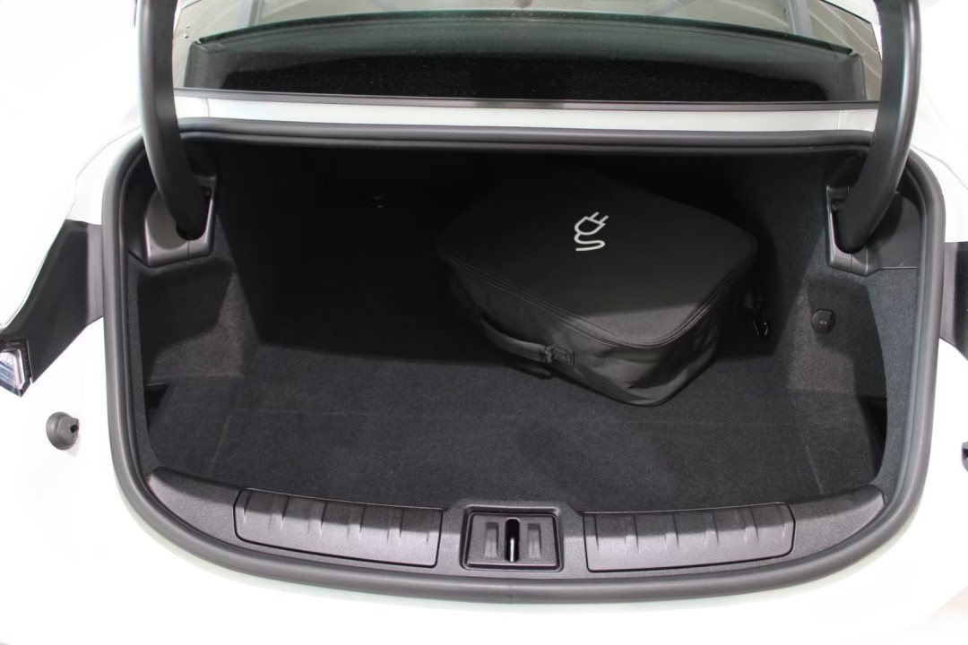 Porsche Taycan - foto 26