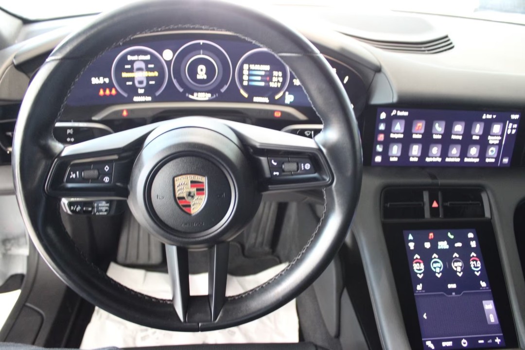 Porsche Taycan - foto 6