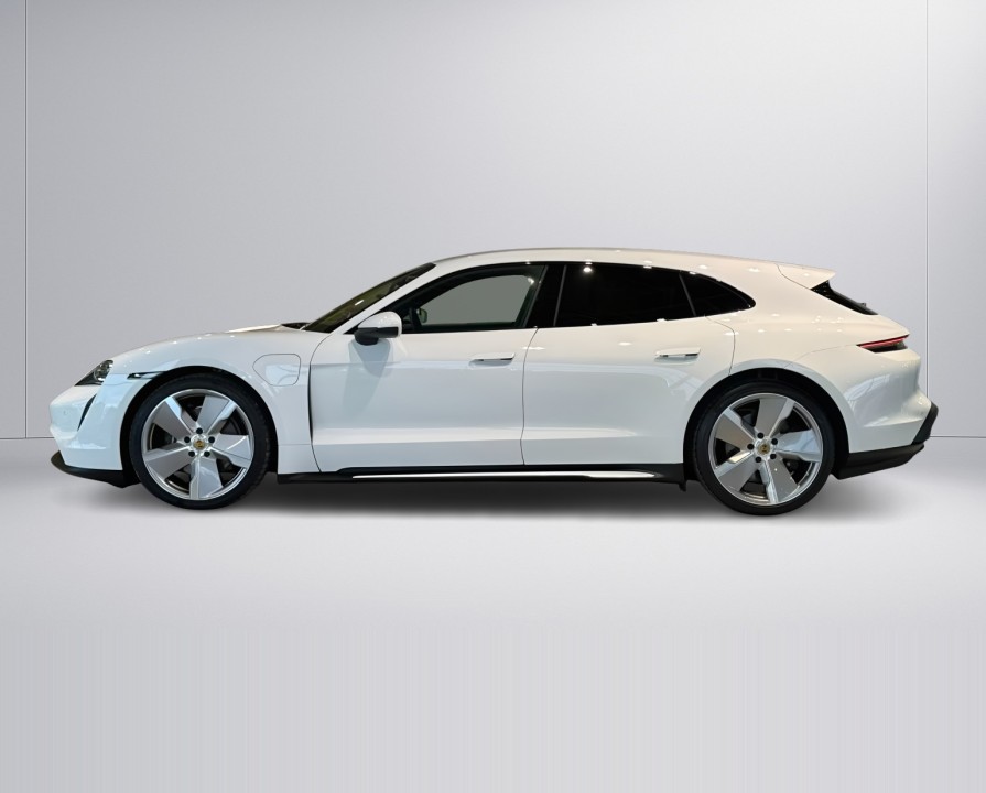 Porsche Taycan Sport Turismo - foto 6