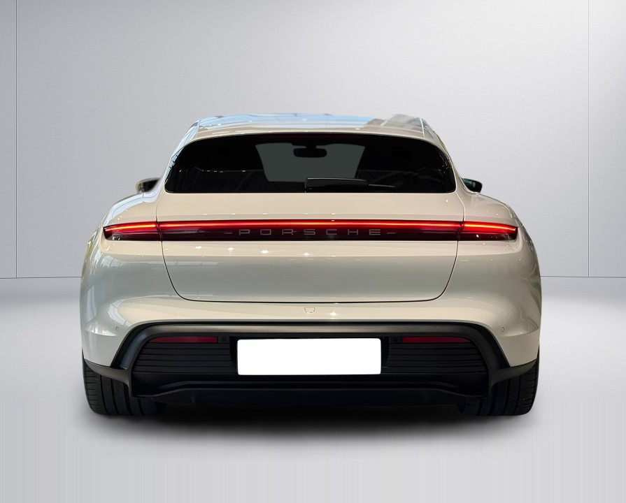 Porsche Taycan Sport Turismo (4)