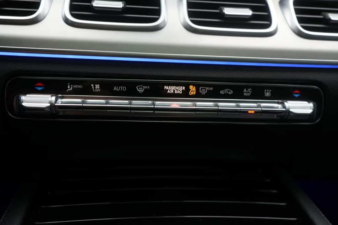 Mercedes-Benz GLE 350de 4MATIC AMG - foto 21