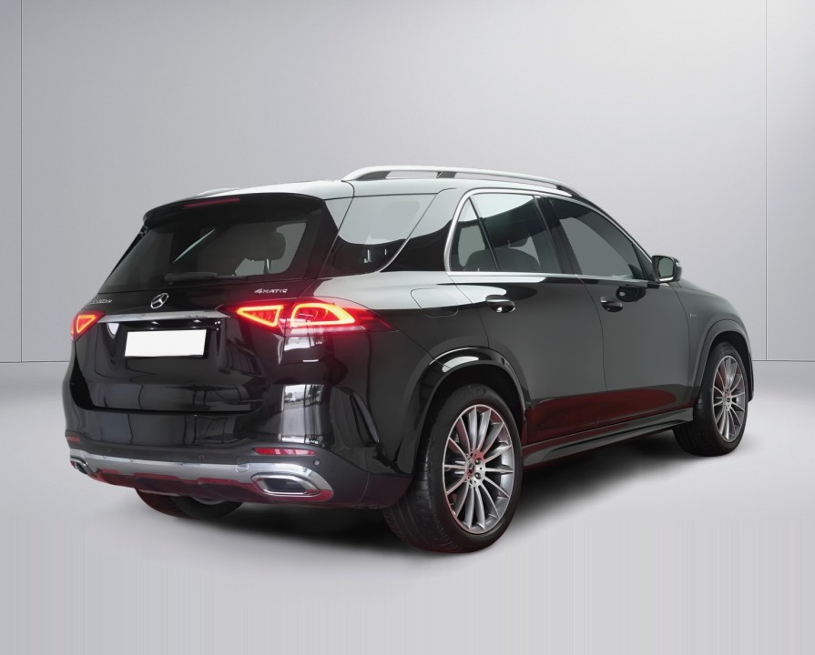 Mercedes-Benz GLE 350de 4MATIC AMG (2)