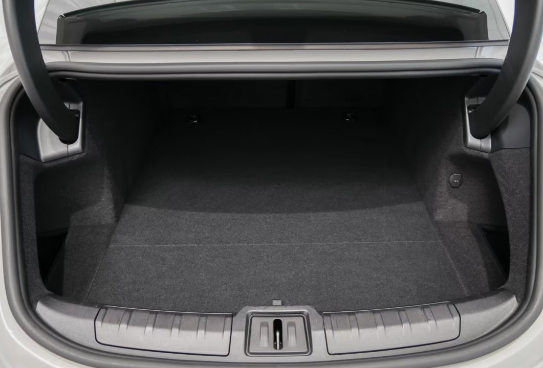 Porsche Taycan - foto 26