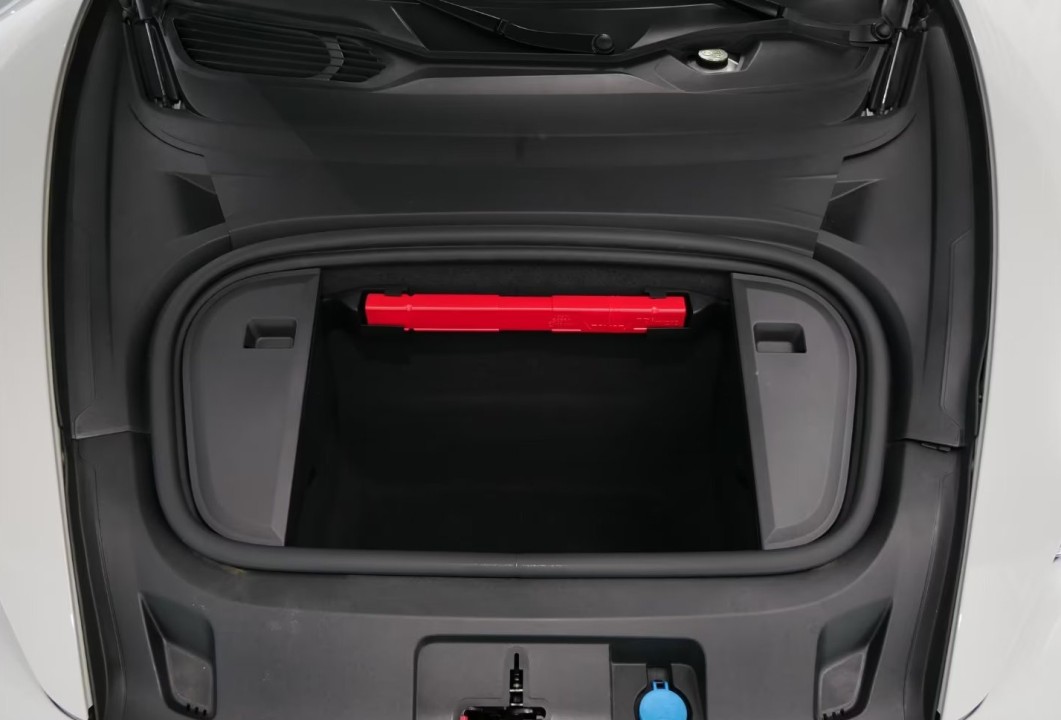 Porsche Taycan - foto 25