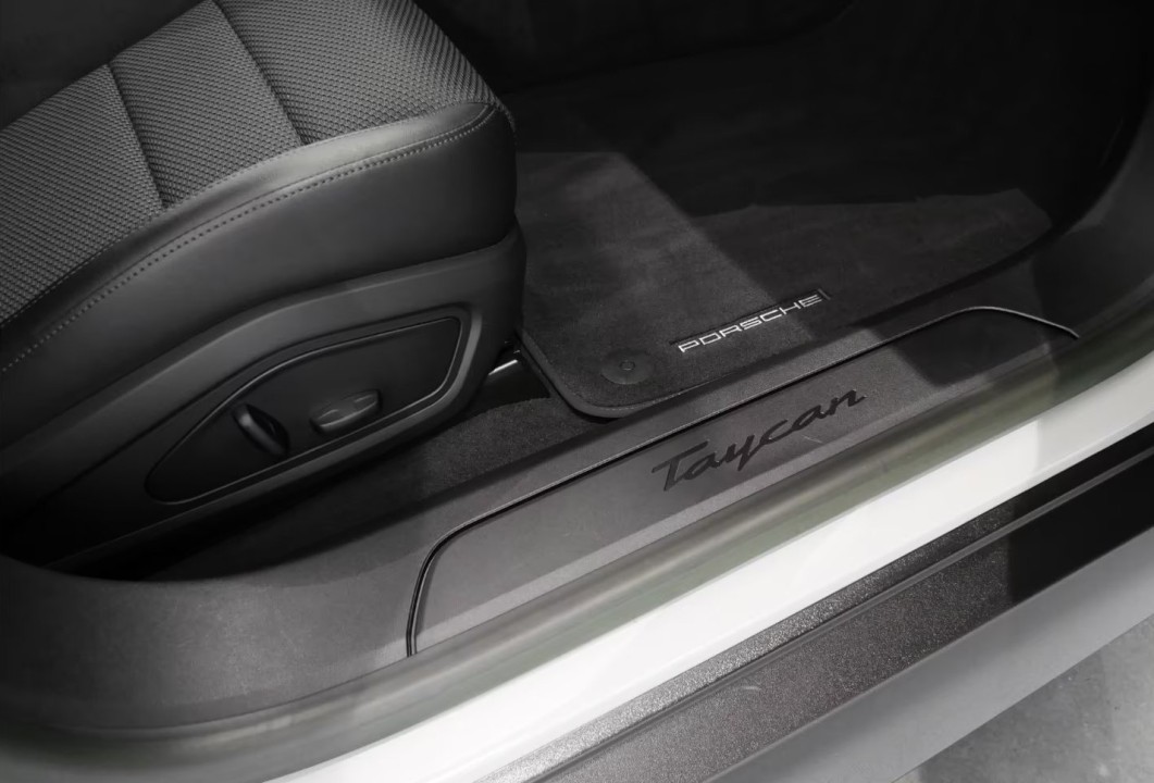 Porsche Taycan - foto 24