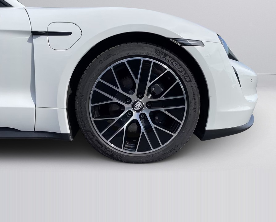 Porsche Taycan - foto 27