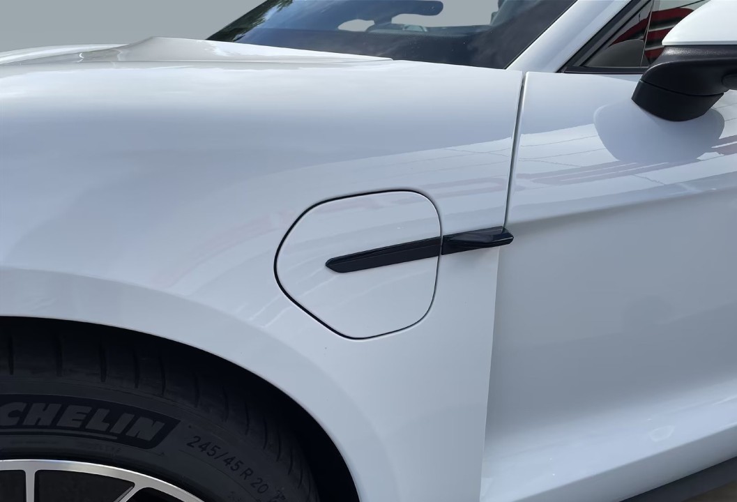 Porsche Taycan - foto 23