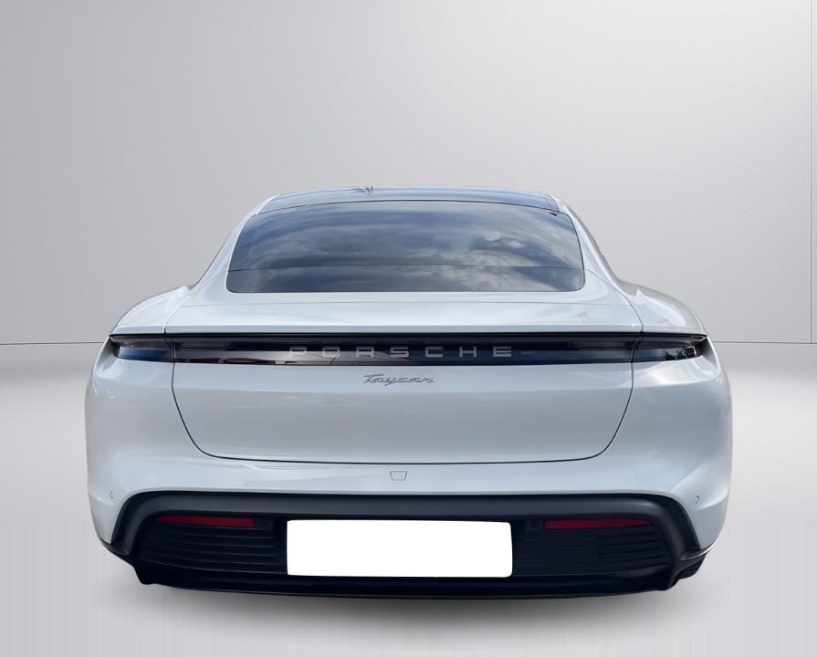 Porsche Taycan (4)