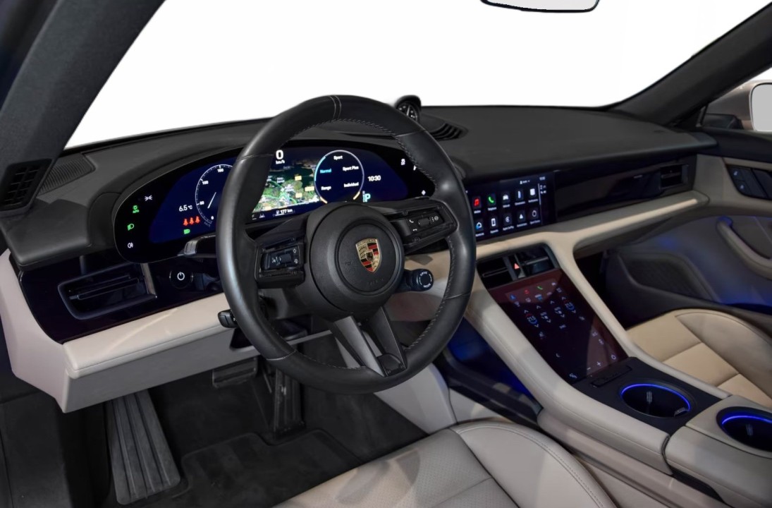 Porsche Taycan - foto 10