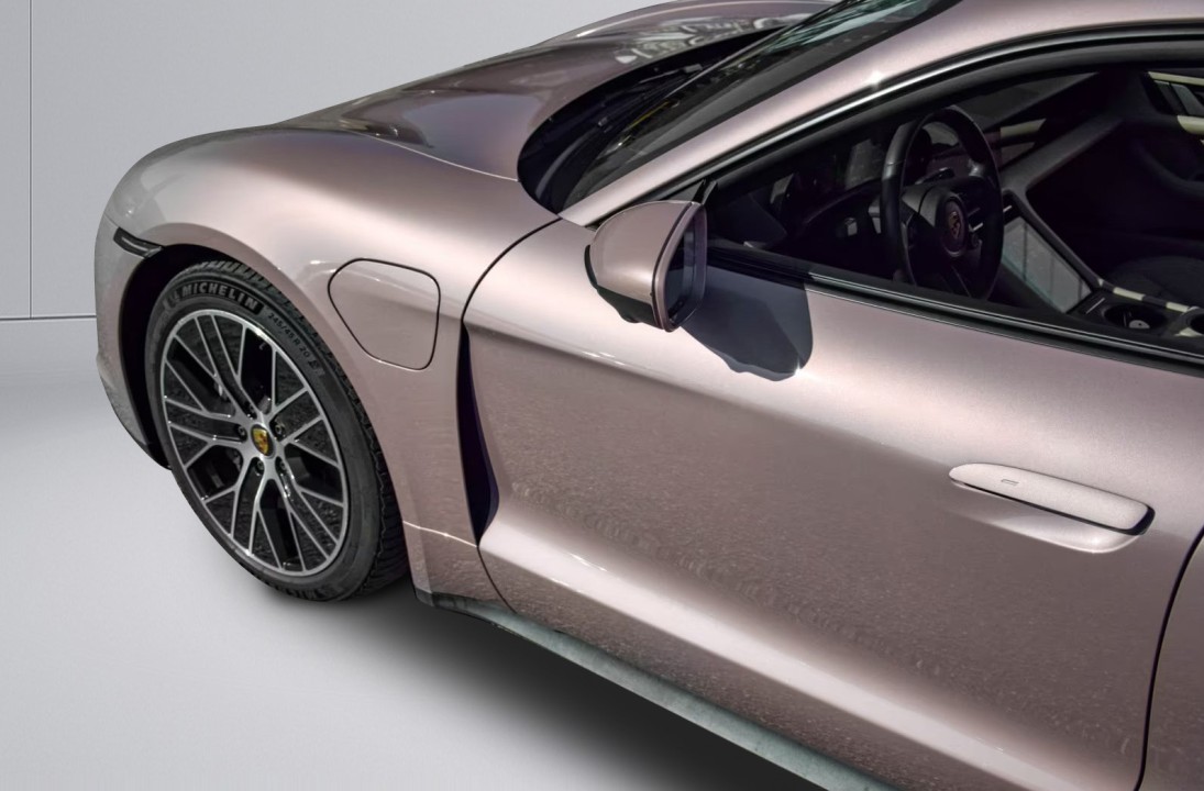 Porsche Taycan - foto 28