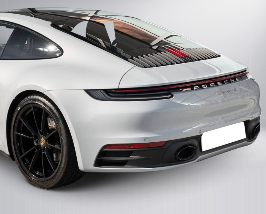 Porsche 911 Carrera 4 - foto 26