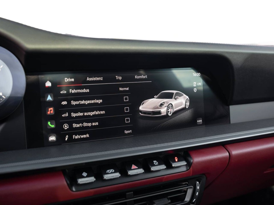 Porsche 911 Carrera 4 - foto 18