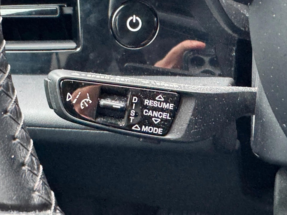 Porsche Taycan - foto 11