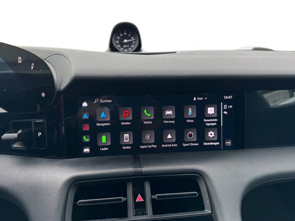 Porsche Taycan - foto 12