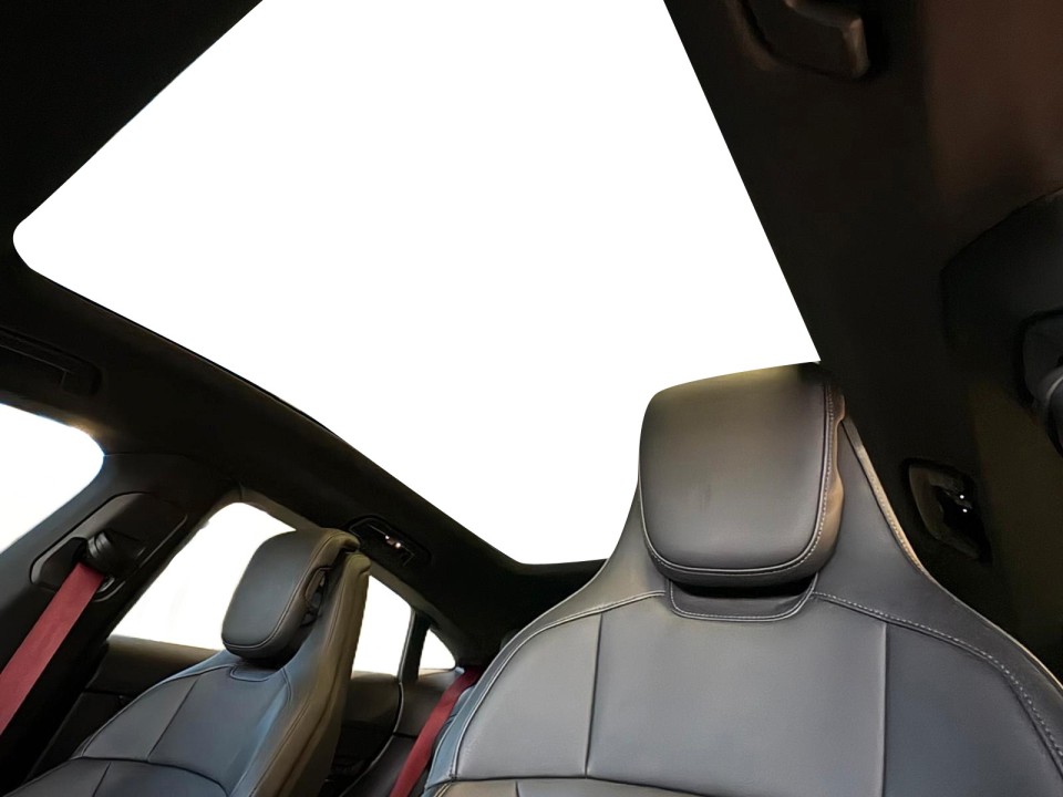 Porsche Taycan - foto 8