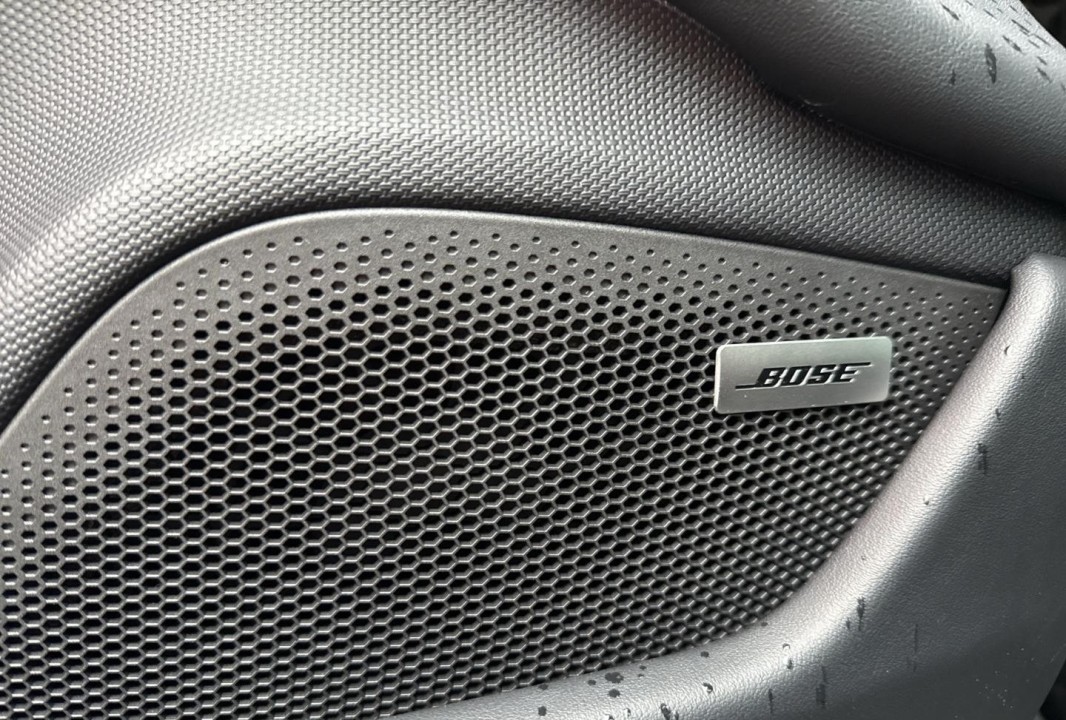 Porsche Taycan - foto 11