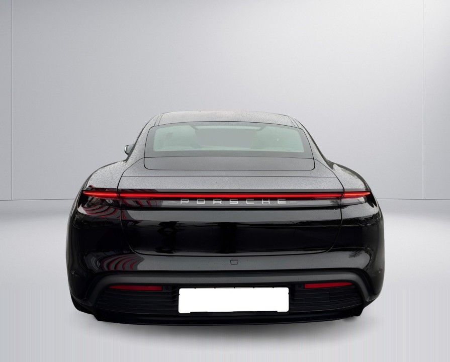 Porsche Taycan (5)