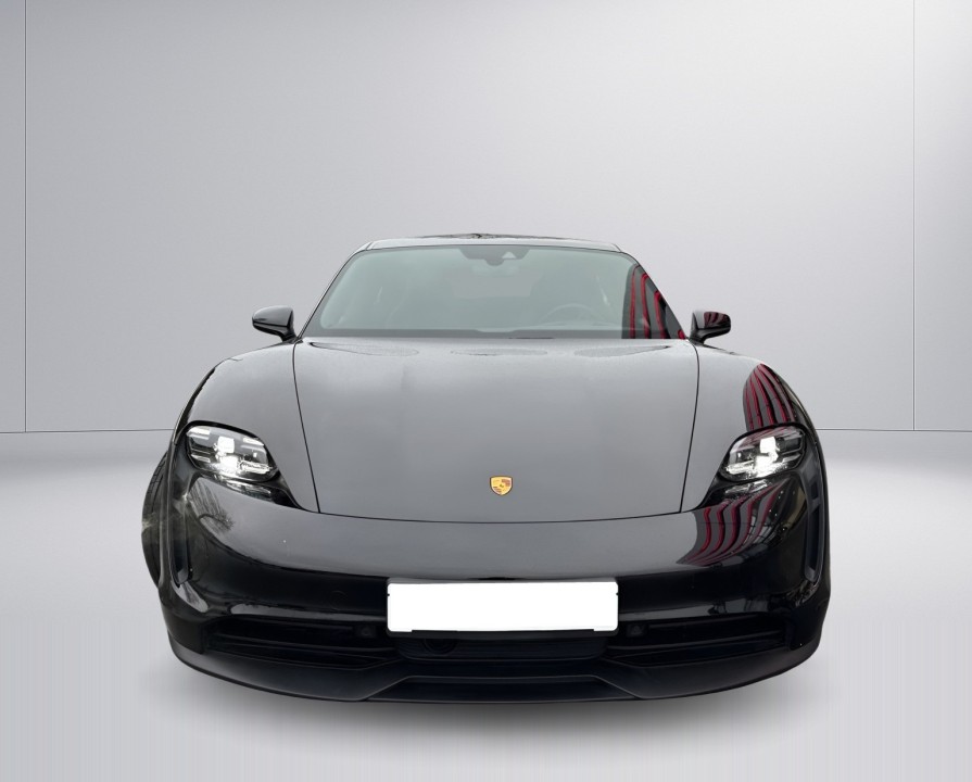 Porsche Taycan (2)