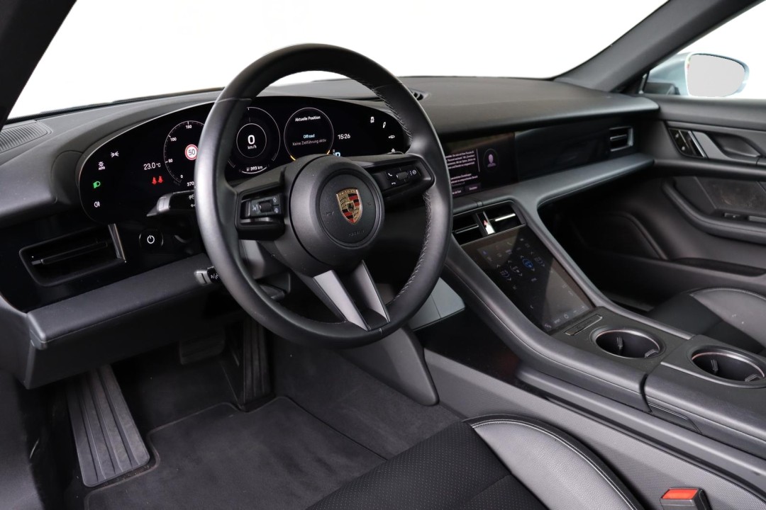 Porsche Taycan 4S - foto 8