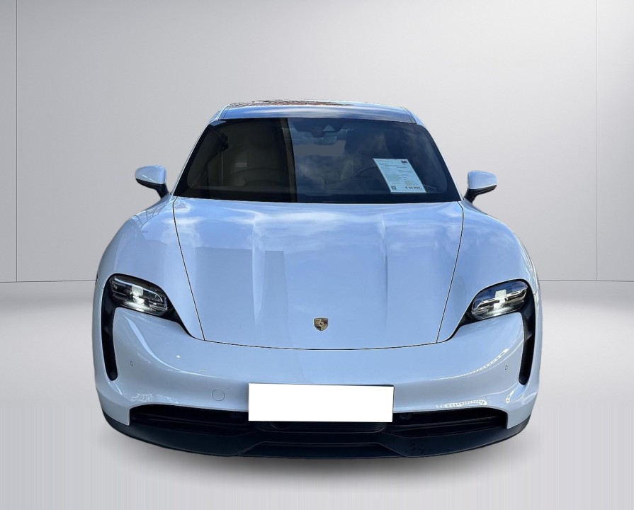 Porsche Taycan 4S (3)