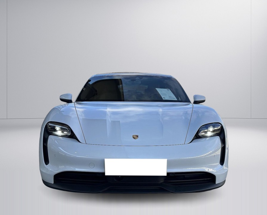 Porsche Taycan 4S (4)