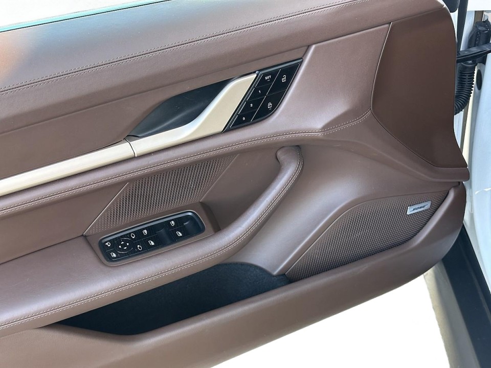 Porsche Taycan 4S - foto 28