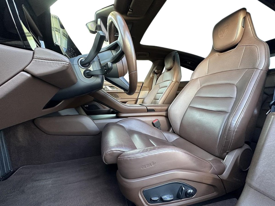 Porsche Taycan 4S - foto 9