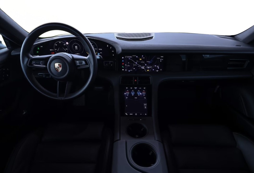 Porsche Taycan 4 Cross Turismo - foto 10