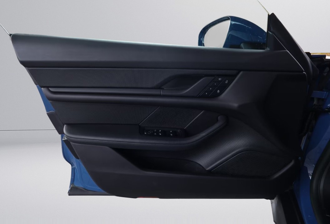 Porsche Taycan 4 Cross Turismo - foto 17