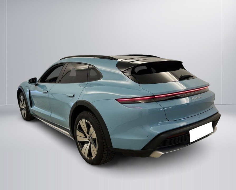Porsche Taycan 4 Cross Turismo (3)