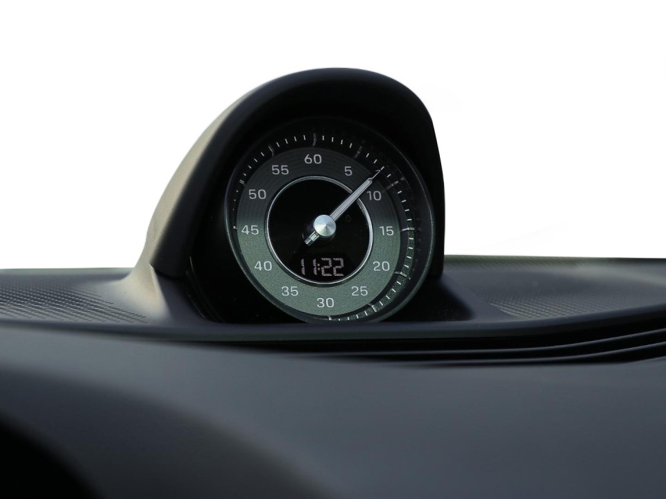 Porsche Taycan - foto 23