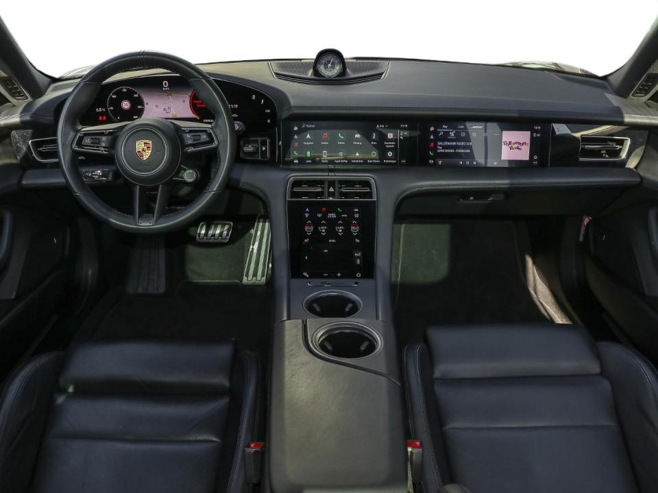 Porsche Taycan - foto 13