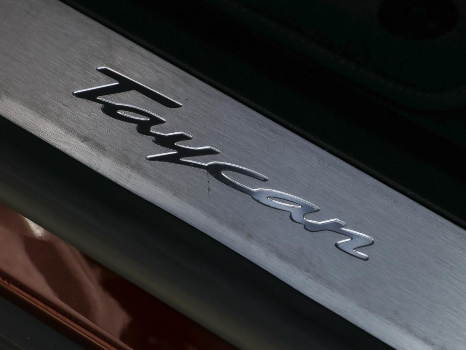 Porsche Taycan - foto 20