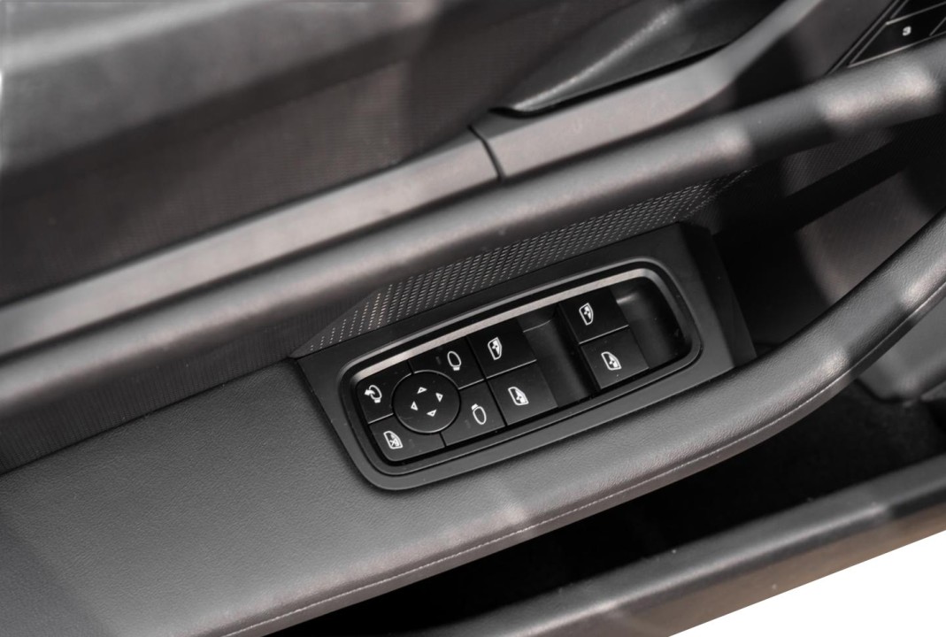 Porsche Taycan 4 Sport Turismo - foto 23