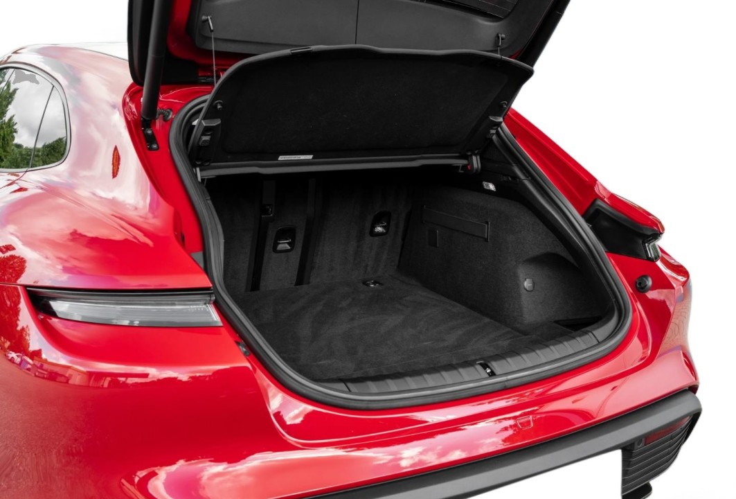 Porsche Taycan 4 Sport Turismo - foto 29