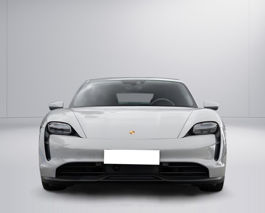 Porsche Taycan 4S (2)