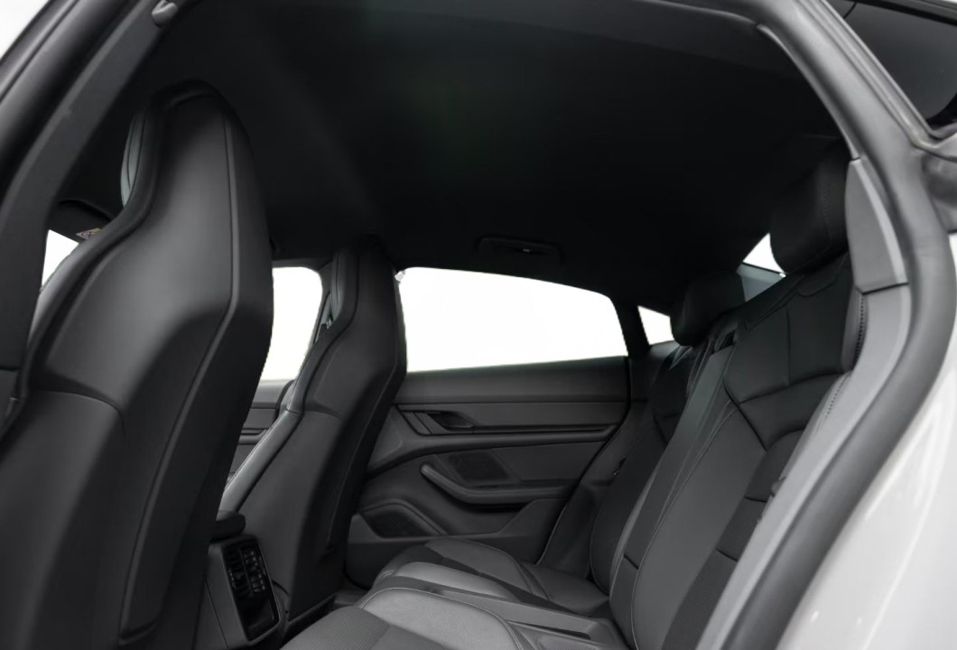 Porsche Taycan 4S - foto 20