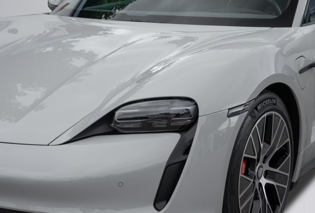 Porsche Taycan 4S - foto 27